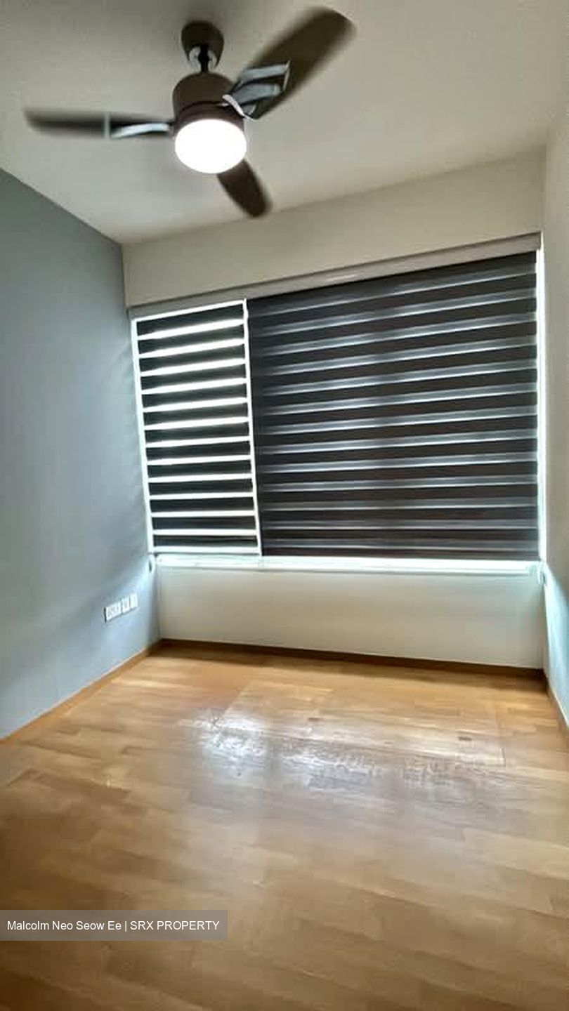 Vacanza @ East (D14), Condominium #539462321